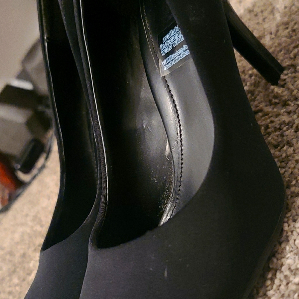 a.n.a A New Approach black heels size 7.5